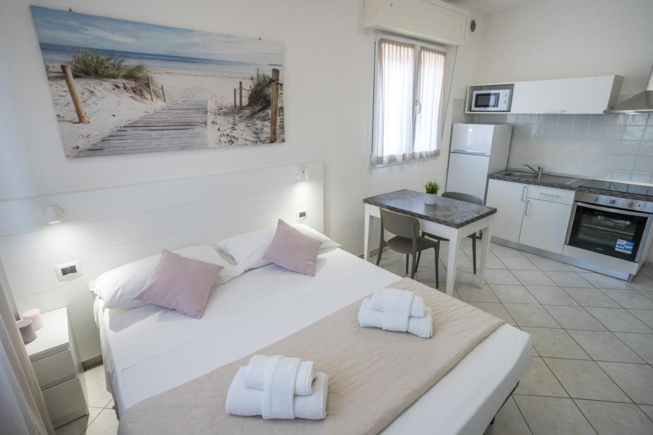 Rimini Bay Suites&Residence Kültér fotó