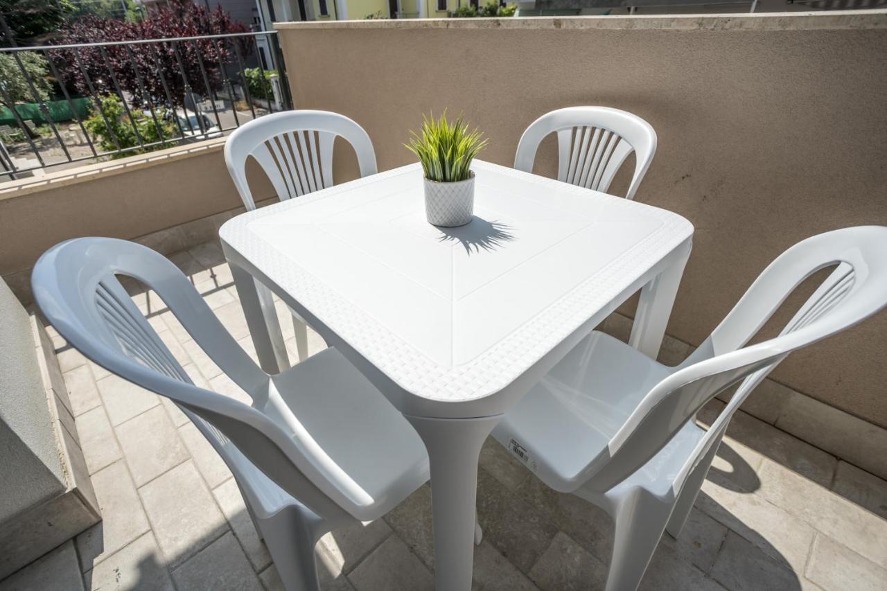 Rimini Bay Suites&Residence Kültér fotó