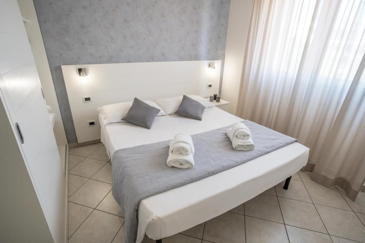 Rimini Bay Suites&Residence Kültér fotó