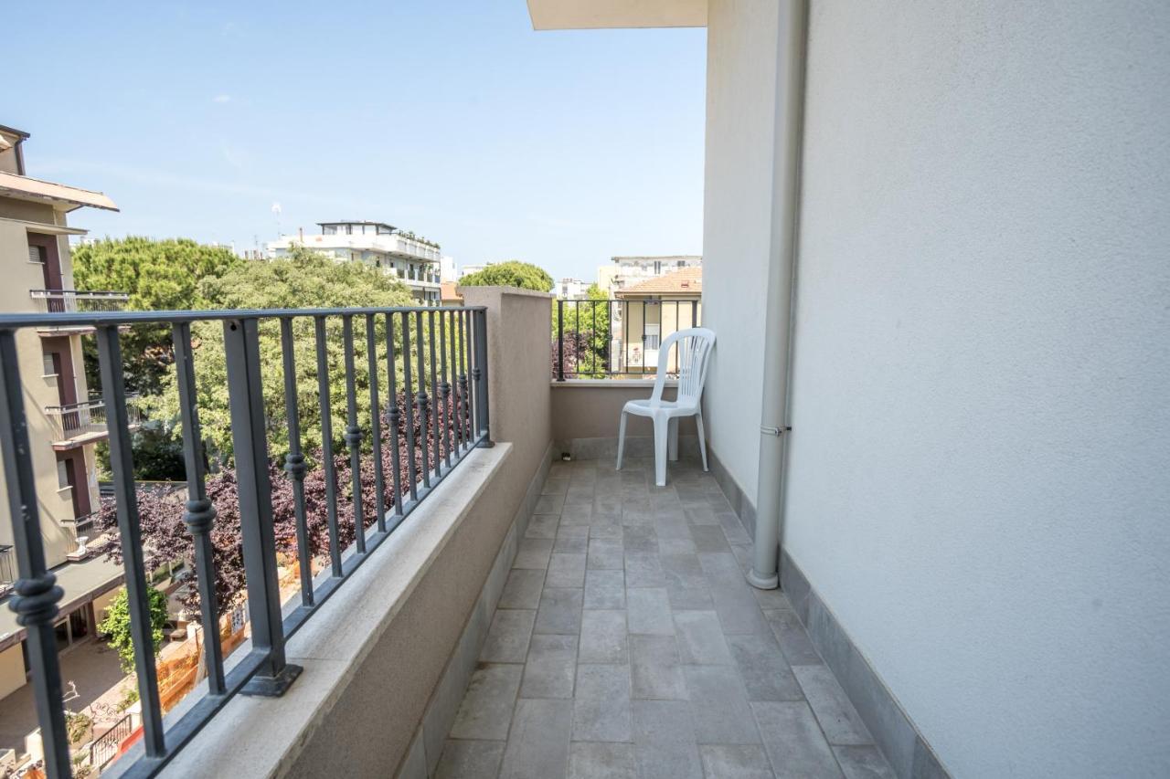 Rimini Bay Suites&Residence Kültér fotó